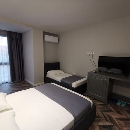 Kuraten Te Aldo Hotel מראה חיצוני תמונה
